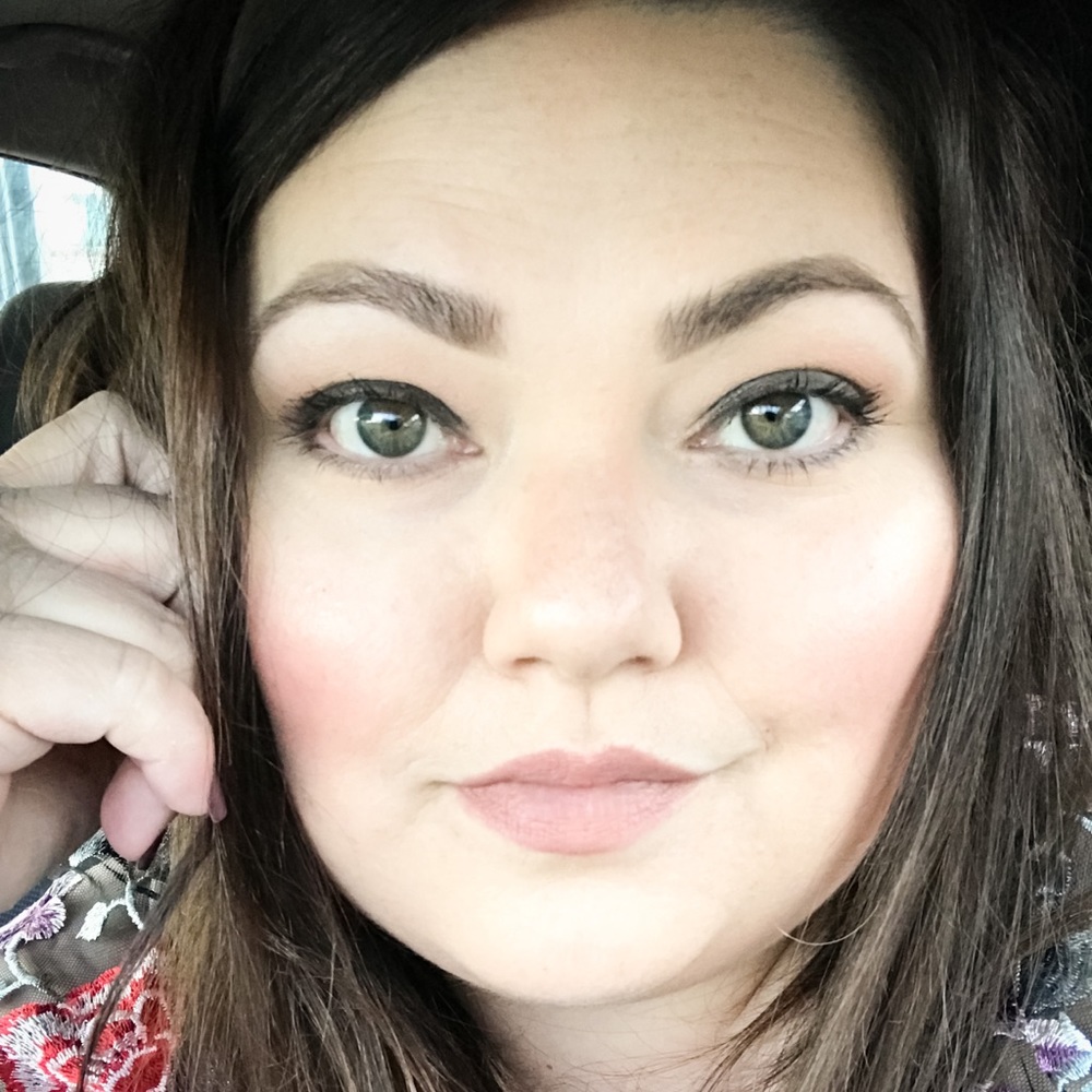Meet your Posher, Tiffany